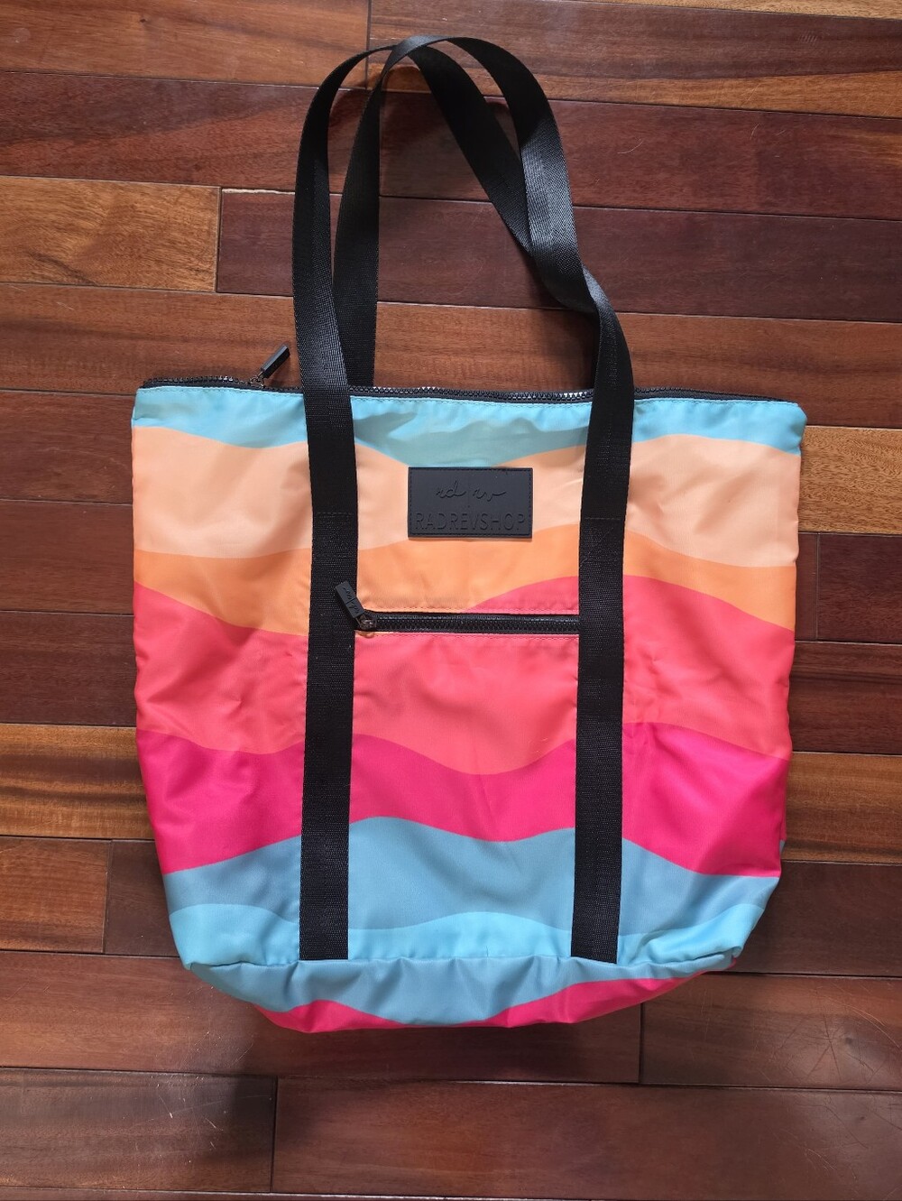 Rad Rev Packabke Tote In Sunset